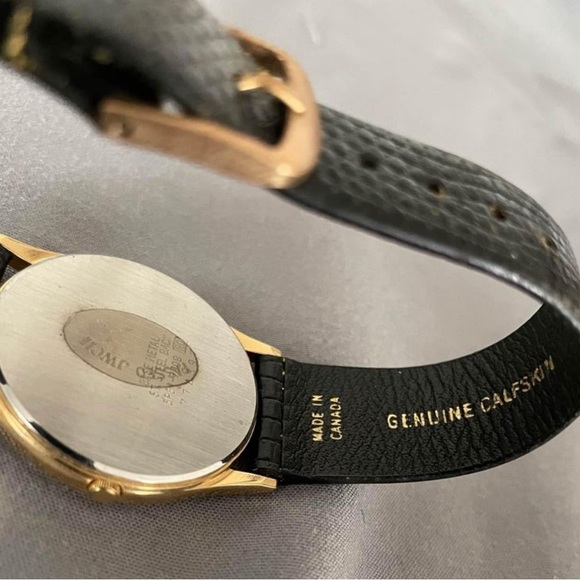 NOS Vintage Seiko Walt Disney Mickey Mouse watch - Picture 3 of 5